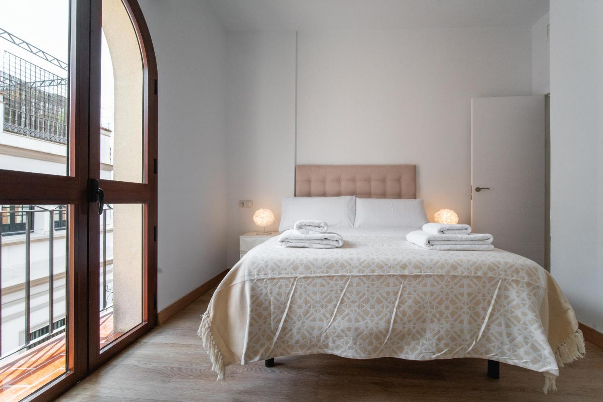 세비야 Gravina Corner House 아파트 외부 사진